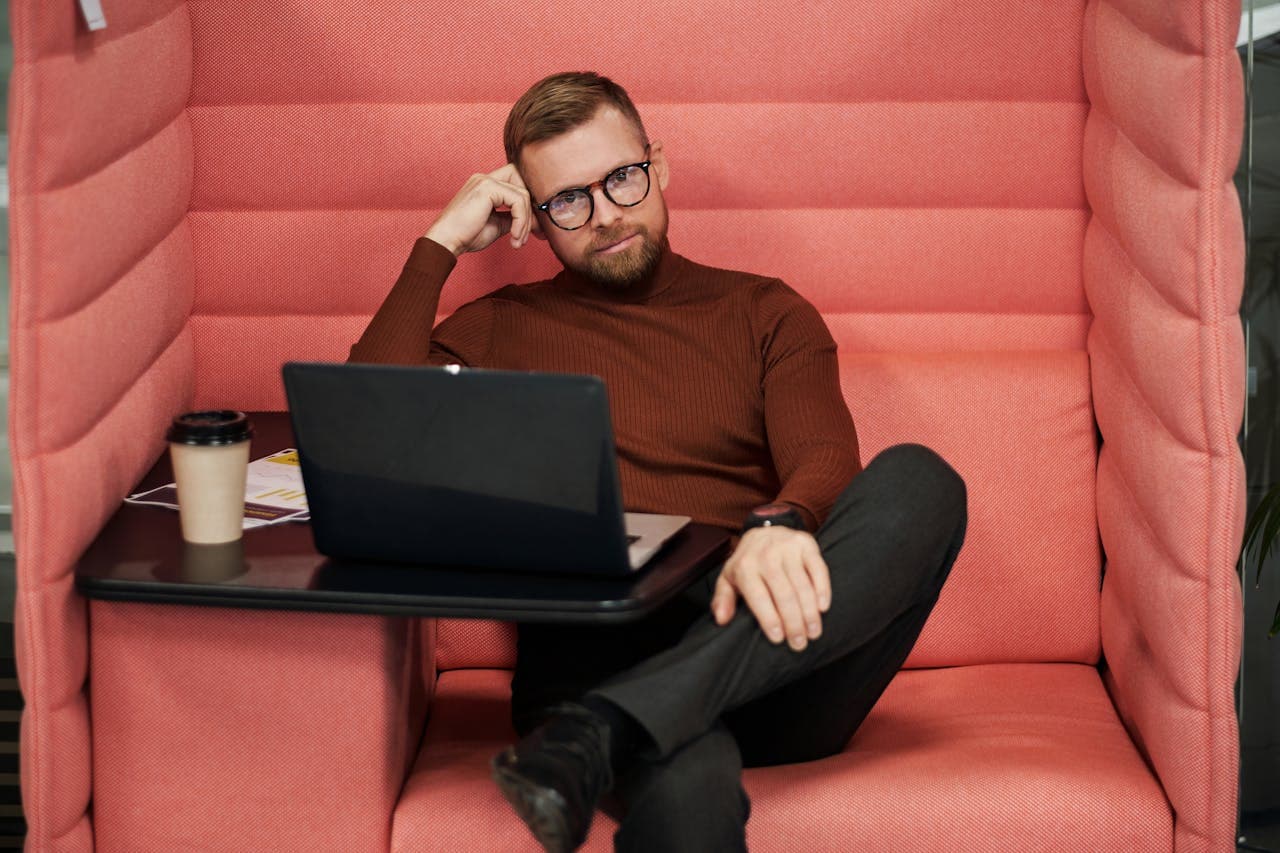 How to Manage Remote Staff Effectively
